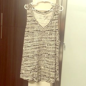 Black and white print tank top